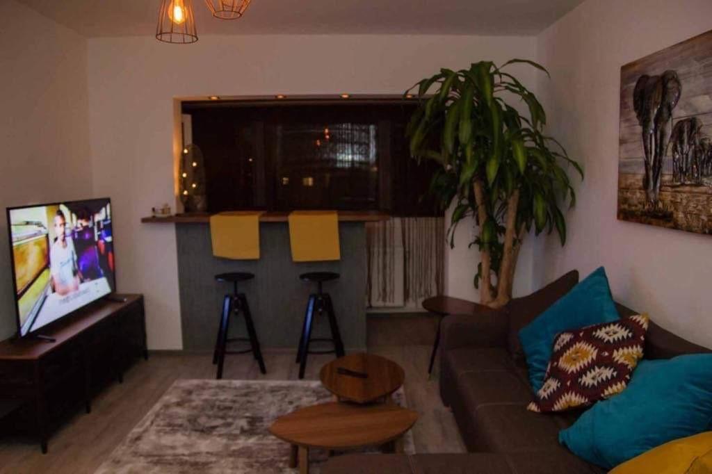 Colonial Touch Apartament บราชอฟ ภายนอก รูปภาพ
